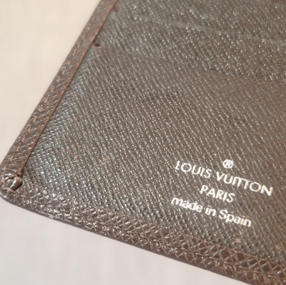 Authentic Louis Vuitton Portivier 3 Volle Taiga Bifold Multiple Wallet - Picture 6 of 15